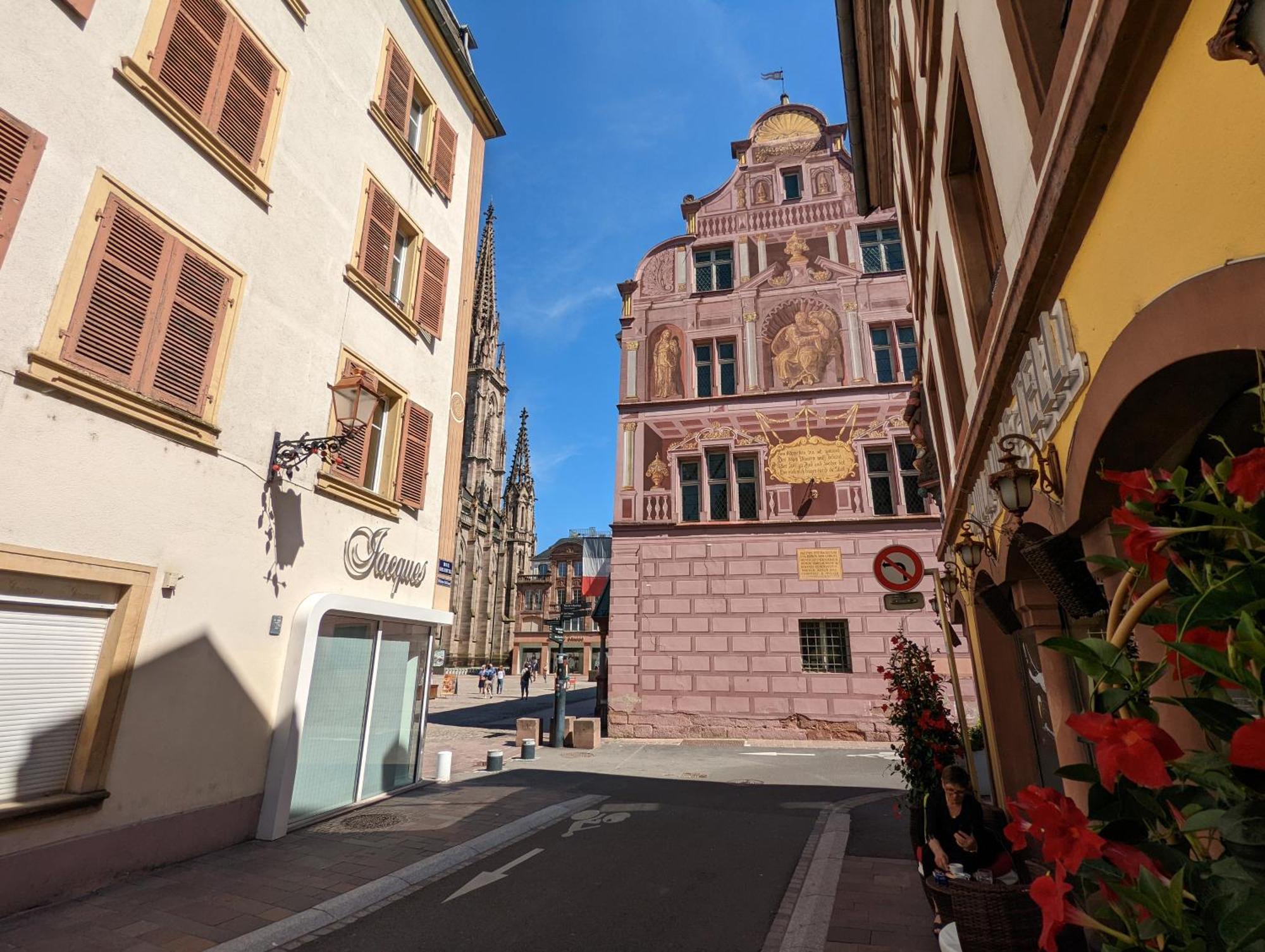 Ton Petit Studio - Le 62 - Coeur De Ville Mulhouse Luaran gambar